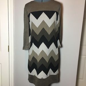 Dressbarn chevron print dress